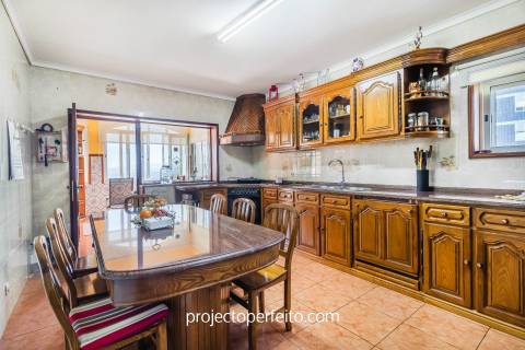 Moradia T5 Venda em Sandim, Olival, Lever e Crestuma,Vila Nova de Gaia