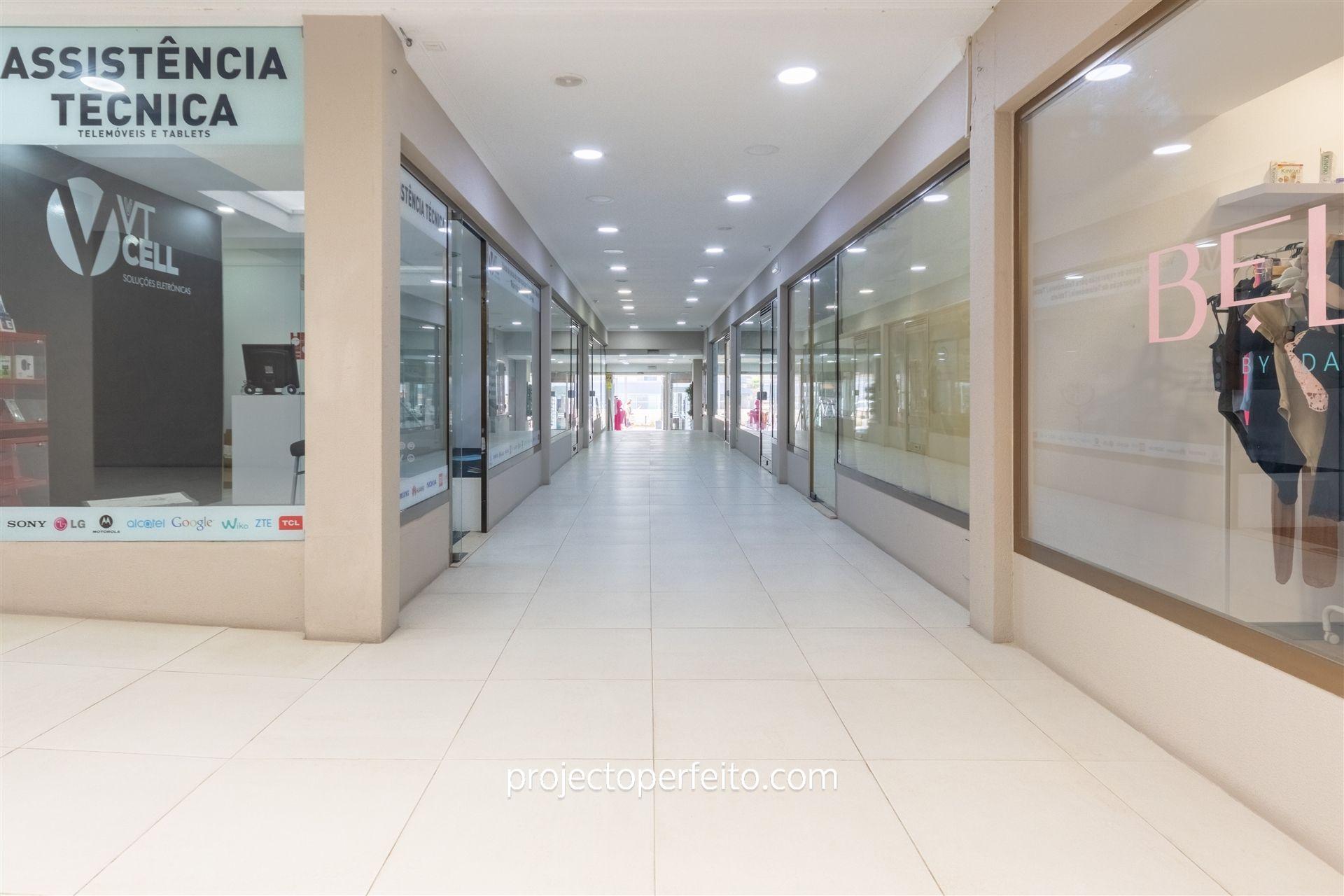 Loja  Arrendamento em Espinho,Espinho