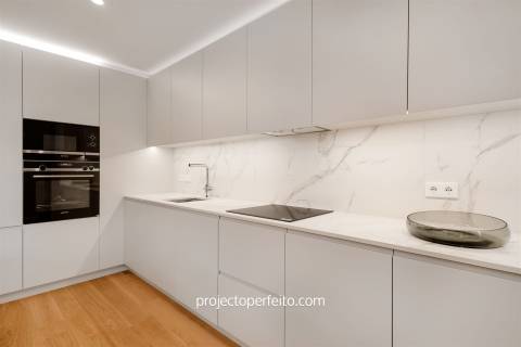 Apartamento T4 DUPLEX Venda em Santa Marinha e São Pedro da Afurada,Vila Nova de Gaia