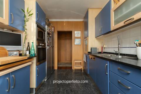 Apartamento T3+1 Venda em Espinho,Espinho