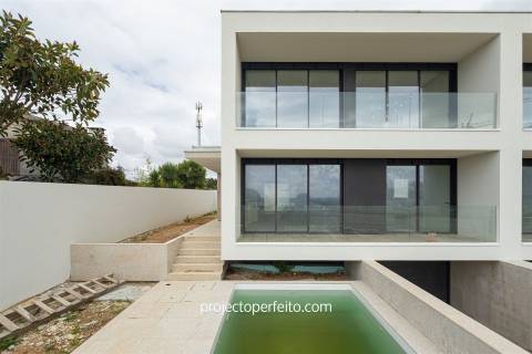 Moradia Geminada T4 Venda em Madalena,Vila Nova de Gaia