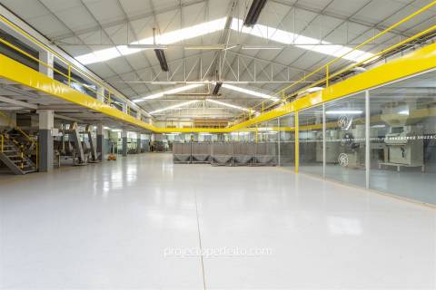 Fábrica/Indústria  Arrendamento em Lourosa,Santa Maria da Feira