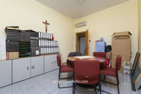 Fábrica/Indústria  Arrendamento em Lourosa,Santa Maria da Feira