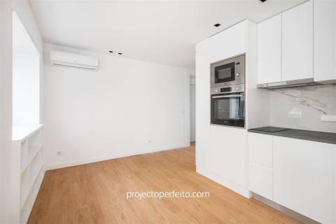 Apartamento T0 Venda em Cedofeita, Santo Ildefonso, Sé, Miragaia, São Nicolau e Vitória,Porto
