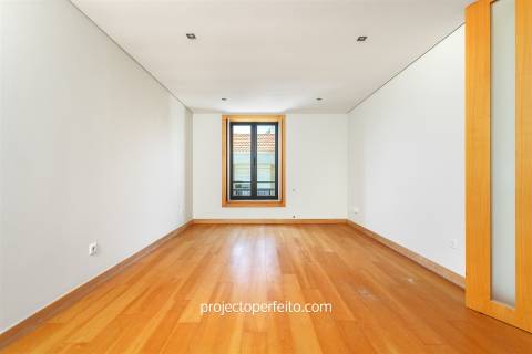 Apartamento T3 DUPLEX Venda em Espinho,Espinho