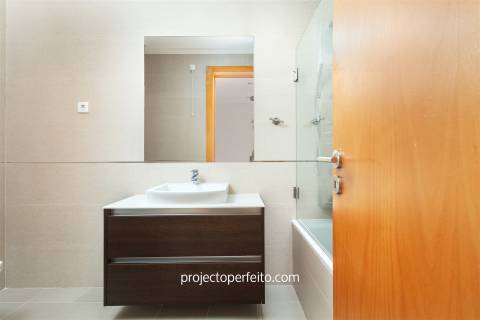 Apartamento T3 DUPLEX Venda em Espinho,Espinho