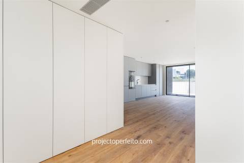 Apartamento T1+1 Venda em São Félix da Marinha,Vila Nova de Gaia