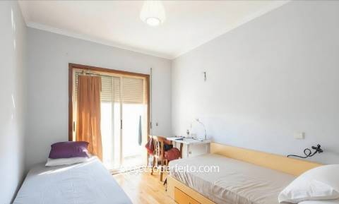 Apartamento T3 Venda em Vilar de Andorinho,Vila Nova de Gaia