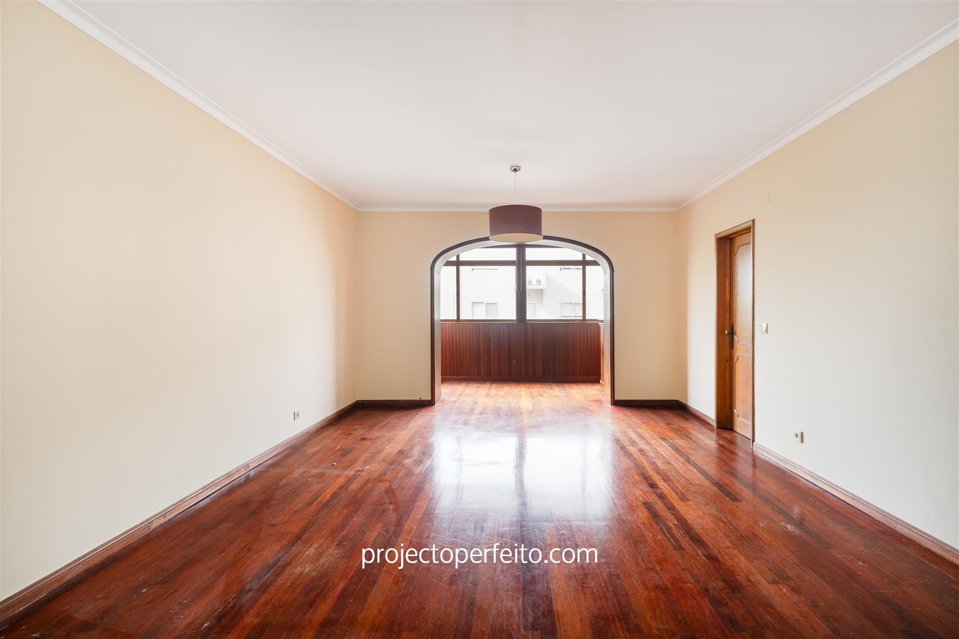 Apartamento T3 Arrendamento em Anta e Guetim,Espinho