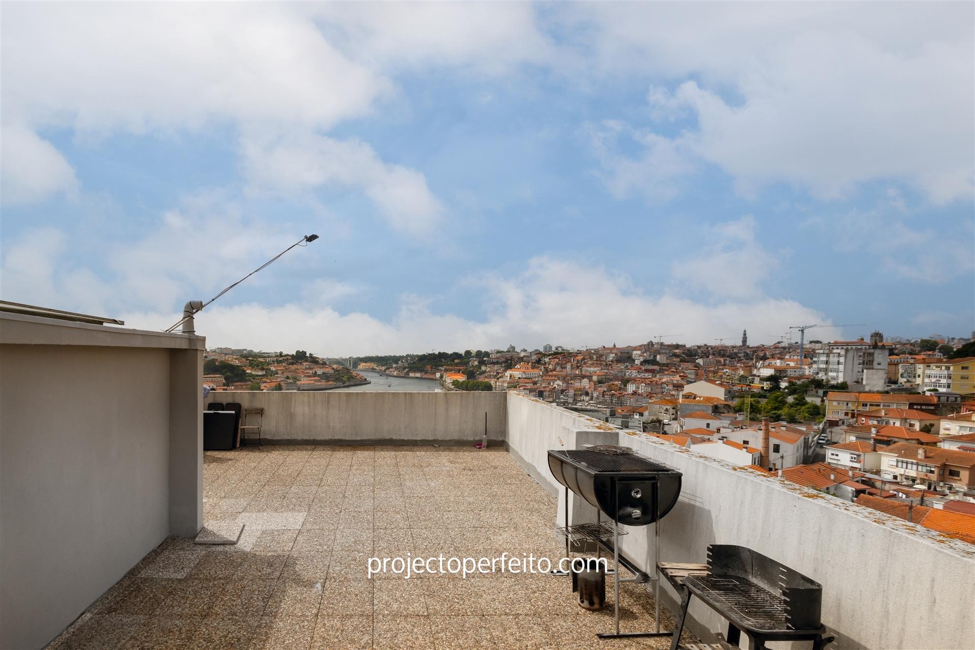Apartamento T2 Arrendamento em Santa Marinha e São Pedro da Afurada,Vila Nova de Gaia