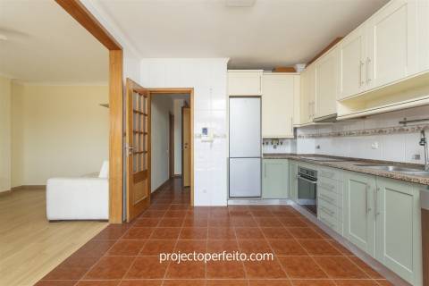 Apartamento T2 DUPLEX Venda em São João de Ver,Santa Maria da Feira