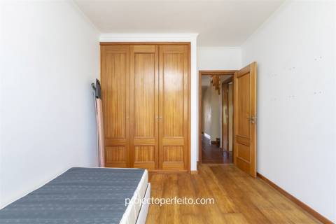 Apartamento T2 DUPLEX Venda em São João de Ver,Santa Maria da Feira
