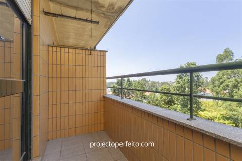 Apartamento T2 DUPLEX Venda em São João de Ver,Santa Maria da Feira