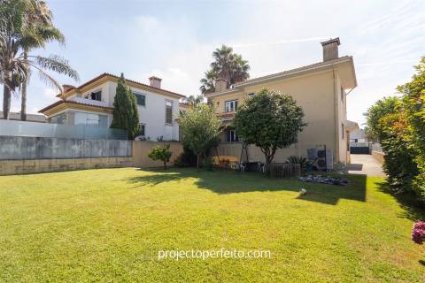 Moradia Isolada T3+1 Venda em Lourosa,Santa Maria da Feira