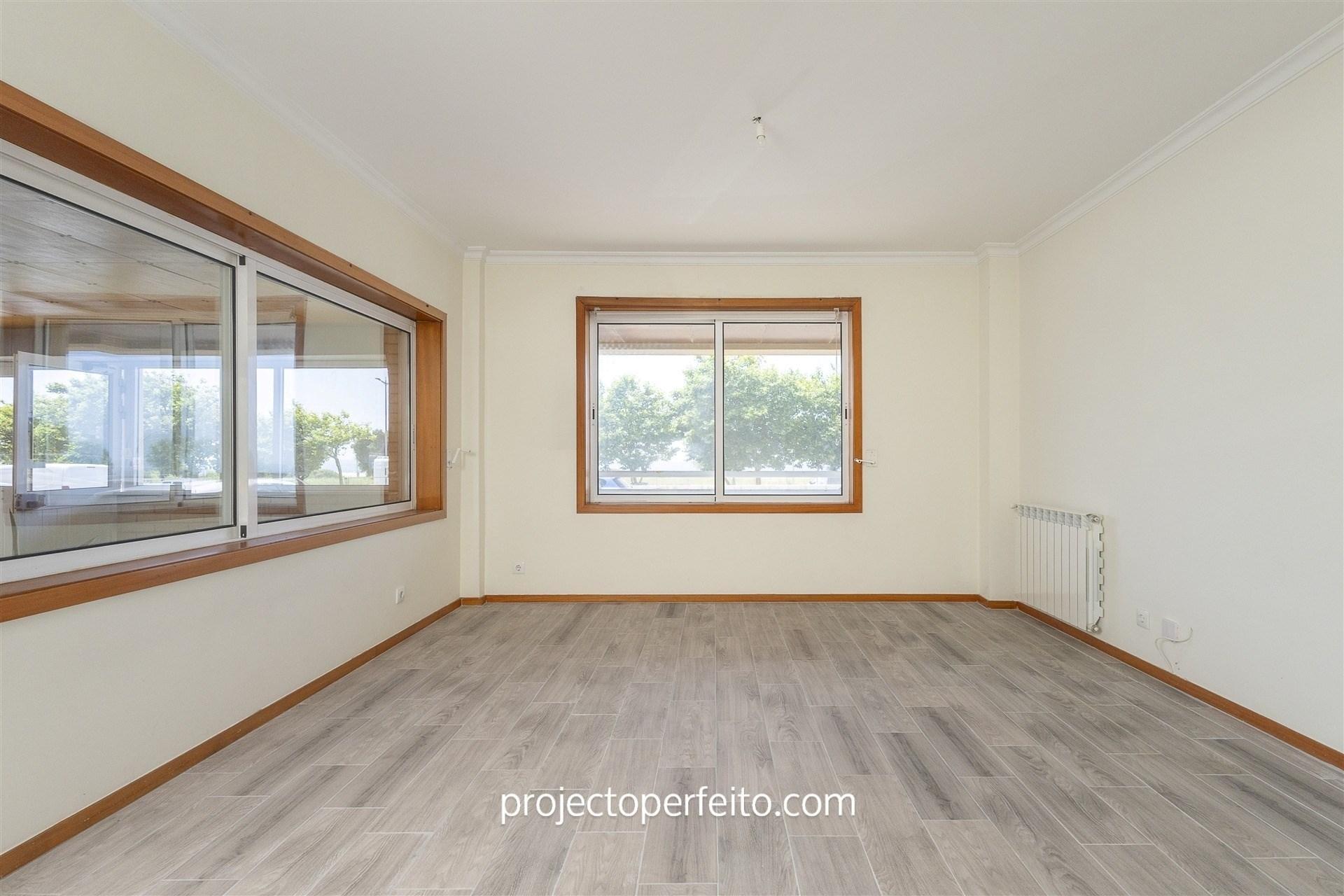 Apartamento T1 Arrendamento em São Félix da Marinha,Vila Nova de Gaia