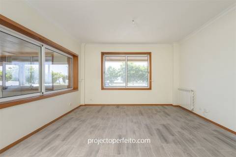 Apartamento T1 Arrendamento em São Félix da Marinha,Vila Nova de Gaia