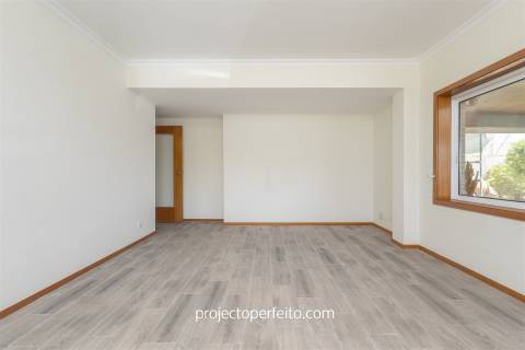 Apartamento T1 Arrendamento em São Félix da Marinha,Vila Nova de Gaia