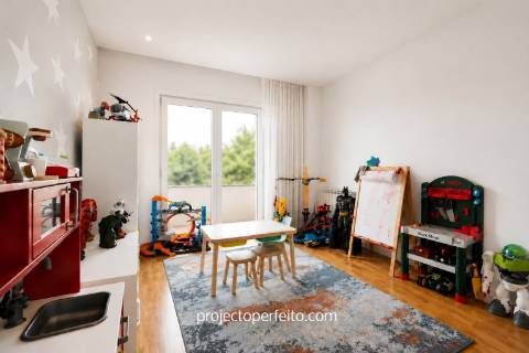 Apartamento T3+1 Venda em Mozelos,Santa Maria da Feira
