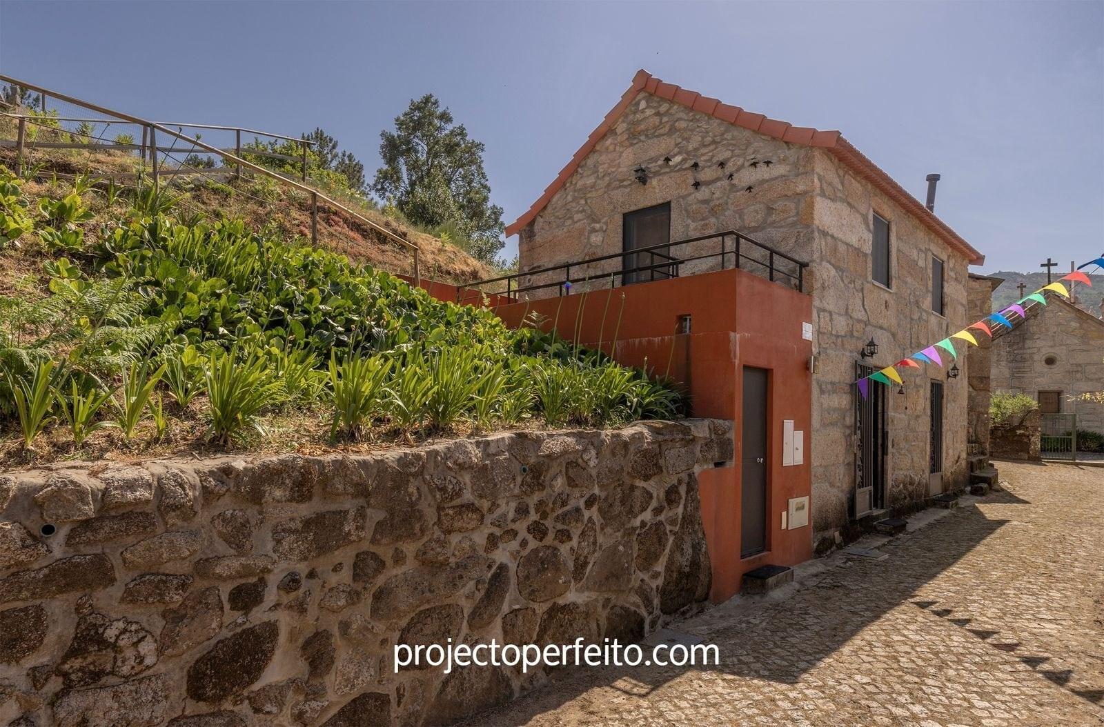 Moradia T2 Venda em Cabreiros e Albergaria da Serra,Arouca