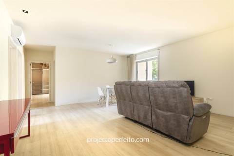 Apartamento T3 Venda em Gulpilhares e Valadares,Vila Nova de Gaia