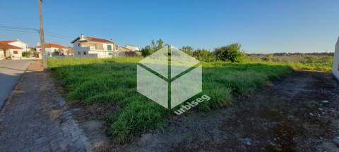 Terreno Urbano com 486m² em Regalheiras de Lavos | Figueira da Foz | Urbiseg Imobiliária