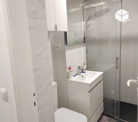 Apartamento T3 na Figueira da Foz com Terraço e Excelente Localização