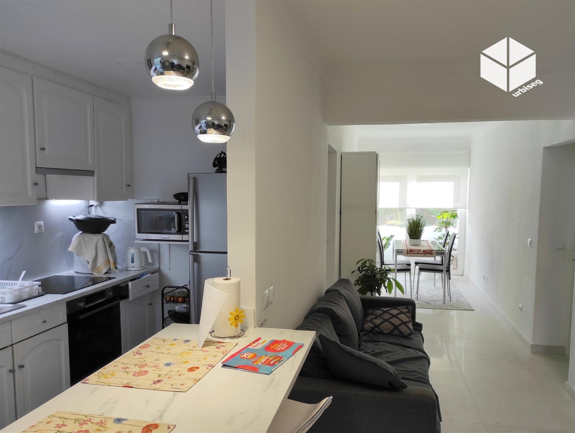 Apartamento T3 na Figueira da Foz com Terraço e Excelente Localização