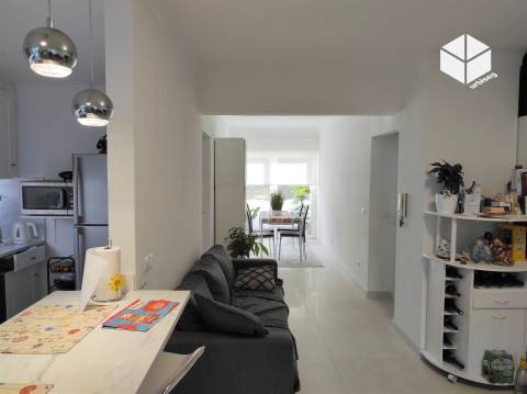 Apartamento T3 na Figueira da Foz com Terraço e Excelente Localização