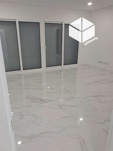Apartamento T3 Novo na Gala | Rés do Chão com Garagem e Varandas