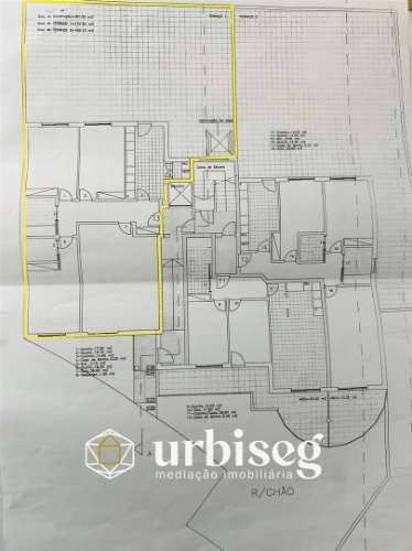 Apartamento T3 Novo com Terraço de 138m² | A 500m da Praia na Gala