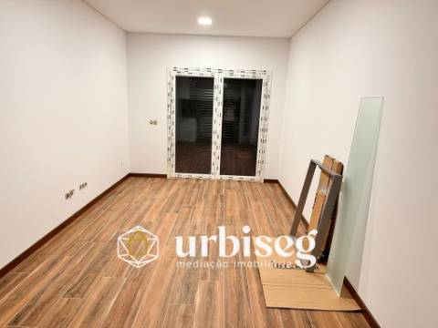 Apartamento T3 Novo na Gala | Garagem Fechada e Vista Mar | Figueira da Foz