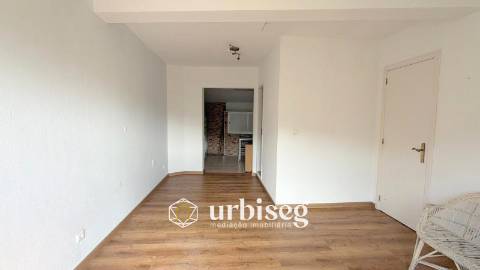 MORADIA T3 COM VISTAS DE MAR NO CABO MONDEGO, VAIS