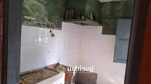 Moradia na Serra das Alhadas com Vista Desafogada – Perto da Figueira da Foz