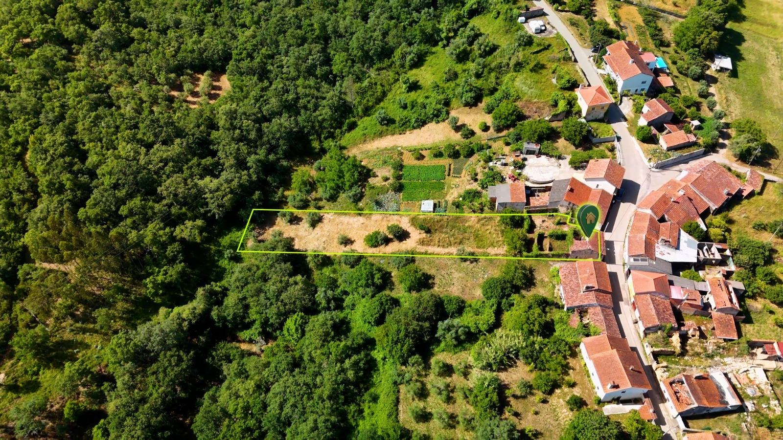 Propriedade para Reabilitação em Gesteira, Soure | Urbiseg Imobiliária
