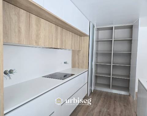 Moradia Térrea com Piscina em Outeiro da Ranha, Pombal | Urbiseg Imobiliária