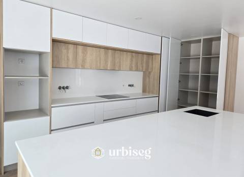 Moradia Térrea com Piscina em Outeiro da Ranha, Pombal | Urbiseg Imobiliária