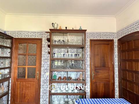 Quinta com Moradia T3 e Terreno em Buarcos | Urbiseg Imobiliária