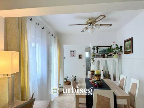 Moradia com Piscina e Anexos T1 na Cova Gala – A 400m da Praia | Figueira da Foz