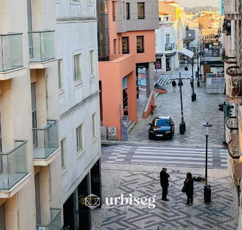 T1 Duplex com Varandas na Zona Nobre da Figueira da Foz – Junto à Praia e Casino