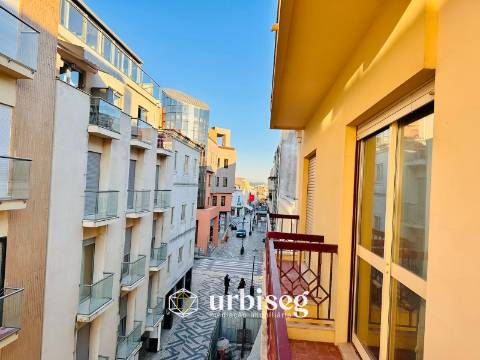 T1 Duplex com Varandas na Zona Nobre da Figueira da Foz – Junto à Praia e Casino