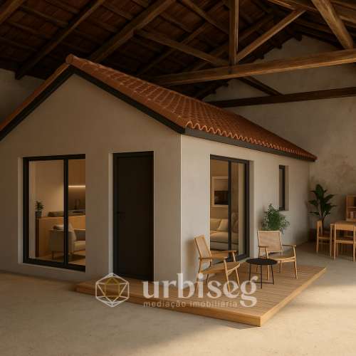 Propriedade com 757 m² para Reconversão entre Campo e Mar – Próximo da Figueira da Foz