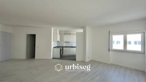 T0 - BAIRRO NOVO / CASINO – FIGUEIRA DA FOZ- 6º ANDAR