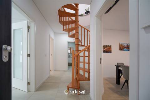 Duplex Exclusivo T2+1 com Piscina na Cova-Gala | Figueira da Foz