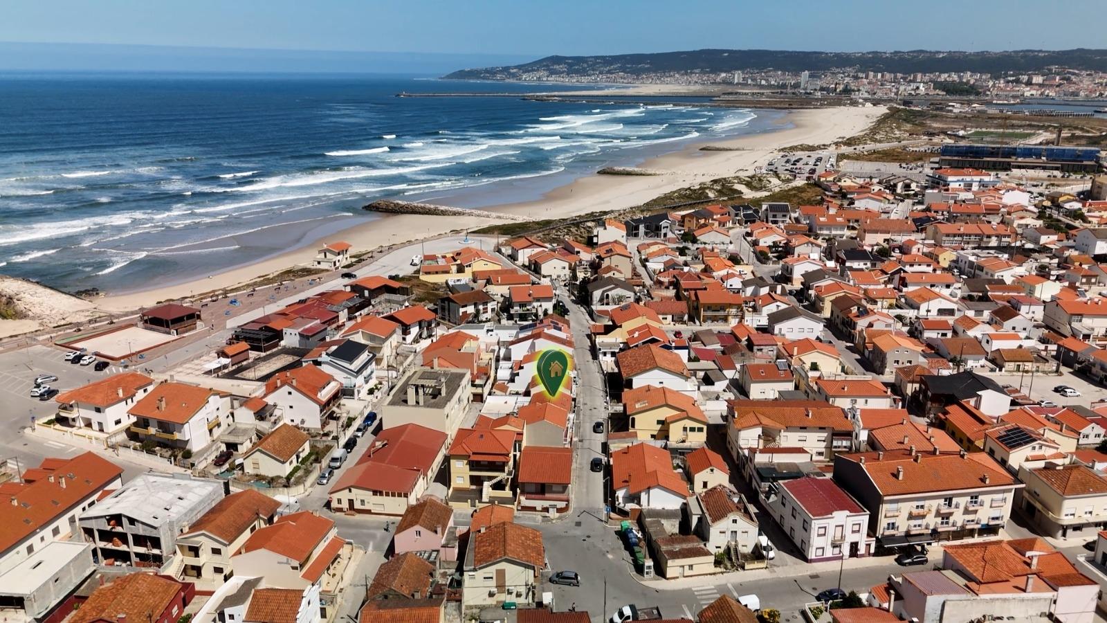 Moradia 4 quartos + 1 suite, 2 terraços e garagem na Cova Gala, Figueira da Foz