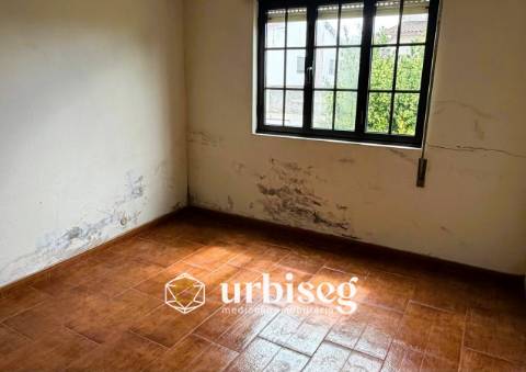 Moradia para Reabilitação em Lavos | Terreno Plano | Figueira da Foz | urbiseg Imobiliária