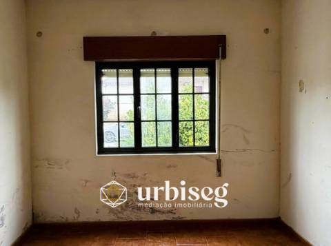 Moradia para Reabilitação em Lavos | Terreno Plano | Figueira da Foz | urbiseg Imobiliária