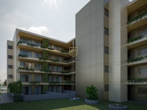 T2 com terraço  em empreendimento de luxo na Praia da Rocha, Algarve