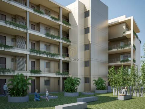 T2 com terraço  em empreendimento de luxo na Praia da Rocha, Algarve