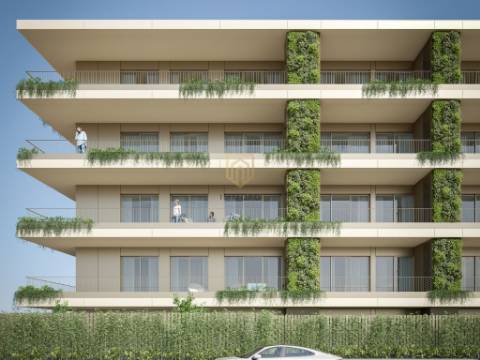 T2 com terraço  em empreendimento de luxo na Praia da Rocha, Algarve