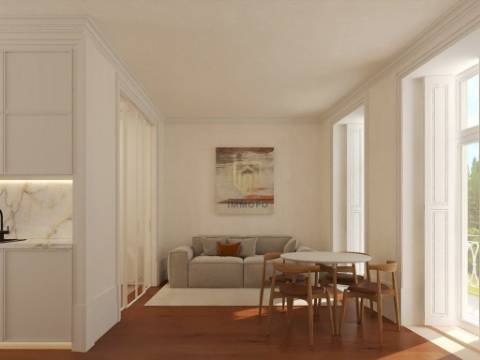 Apartamento T2 duplex com jardim em Cedofeita no centro do Porto